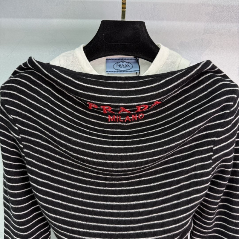 Pra*a sweaters